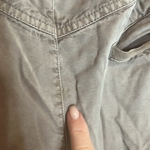 On The Road women’s khaki / Gray Joggers size large - preowned - Picture 7 of 9